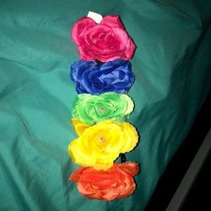 A flower rainbow headband